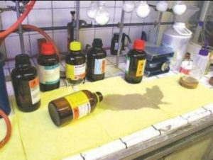 Drizit Haz Mat Chemical Absorbent Pads and Rolls - immagine 12
